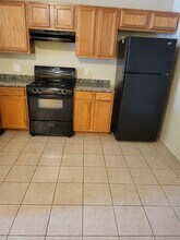 914 West Prairie Wind Way in Mustang, OK - Building Photo - Building Photo