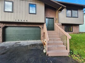 12244 Breckenridge Dr in Anchorage, AK - Building Photo