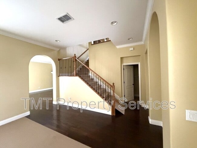 6912 Riqueza Ct in Elk Grove, CA - Building Photo - Building Photo