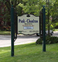 Park Charlton Apartments in Hamilton, ON - Building Photo - Building Photo