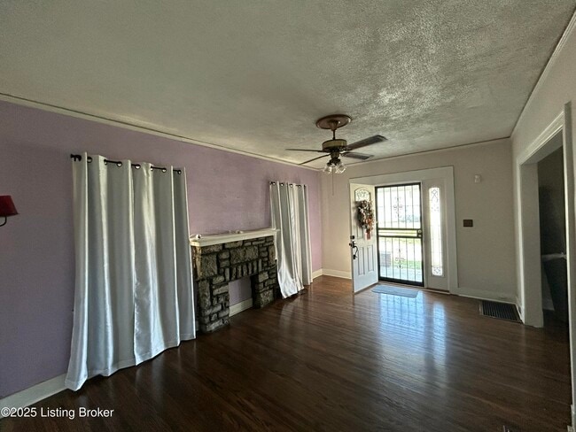 645 Eastlawn Ave in Louisville, KY - Building Photo - Building Photo