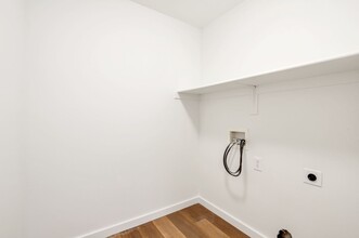 2037 N 2165 W in Clinton, UT - Building Photo - Building Photo