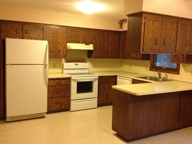 1047 Tyler St S in Shakopee, MN - Building Photo - Building Photo