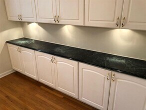 3660 Peachtree Rd in Atlanta, GA - Building Photo - Building Photo