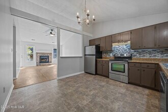 108 Corey Cir in Jacksonville, NC - Building Photo - Building Photo