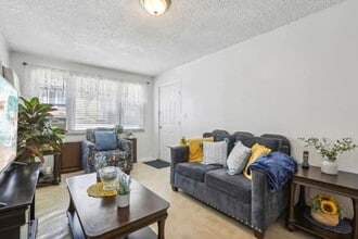 6417 Grand Ave, Unit 1 in North Bergen, NJ - Building Photo - Building Photo