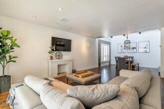 12617 N 71st St in Scottsdale, AZ - Building Photo - Building Photo