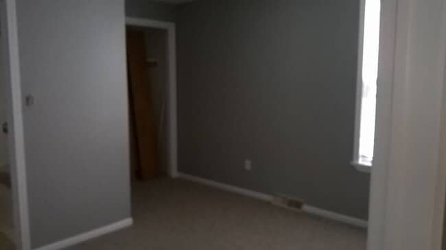 930 Baraga St NE, Unit 930 Baraga N.E. #1 in Grand Rapids, MI - Building Photo - Building Photo