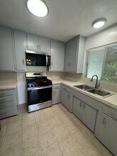 11680 Bellagio Rd in Los Angeles, CA - Building Photo - Building Photo