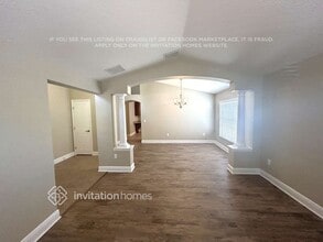 419 Thicket Crest Rd in Seffner, FL - Building Photo - Building Photo