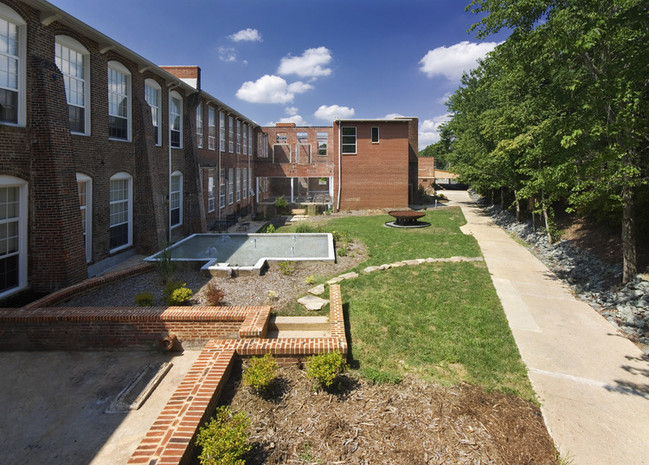 Saxapahaw Rivermill Apartments