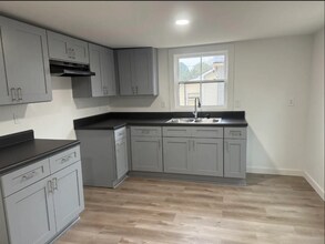 1627 Old Lynwood Cir in Lancaster, SC - Foto de edificio - Building Photo