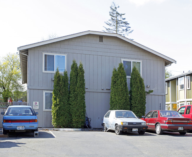 2406 S I St in Tacoma, WA - Building Photo - Building Photo