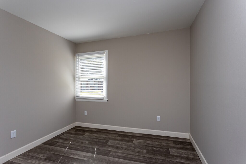 Bristol Square Bristol, TN Apartments