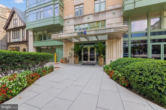 1150 K St NW in Washington, DC - Building Photo - Building Photo