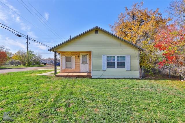 1558 Portland Ave in Abilene, TX - Foto de edificio - Building Photo