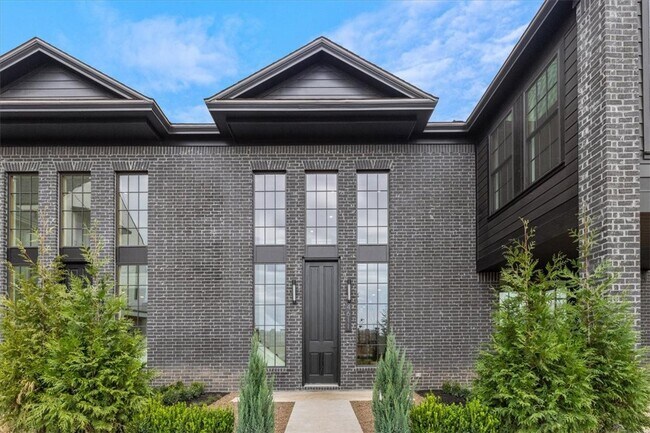 4611 S 47th St in Rogers, AR - Building Photo - Building Photo