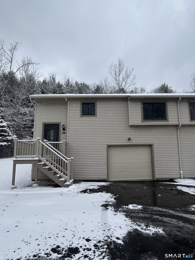 property at 33 Baxter Rd