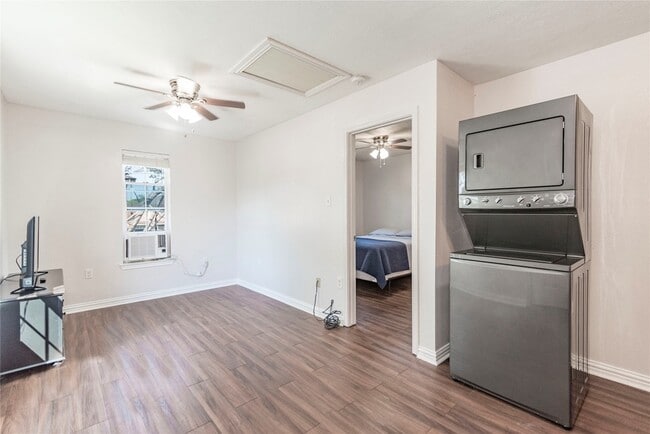 property at 3008 Wichita St