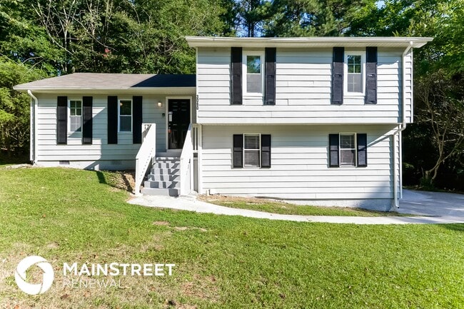 property at 3080 Chippewa Dr