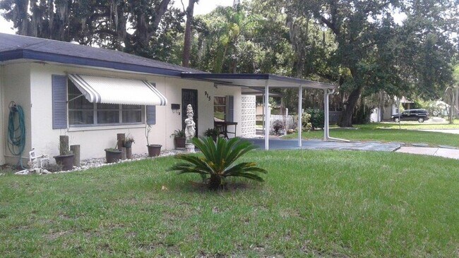 915 14th St E in Bradenton, FL - Building Photo - Building Photo