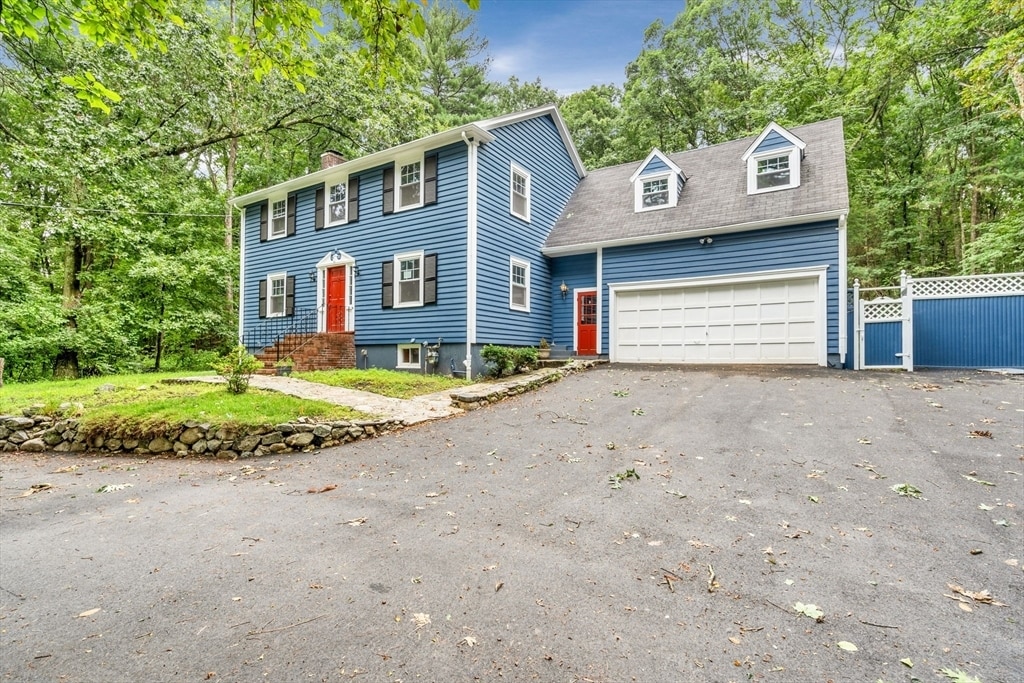 821 Boston Post Rd in Sudbury, MA - Building Photo