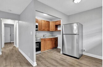 240 SE 9th Ave in Pompano Beach, FL - Building Photo - Building Photo