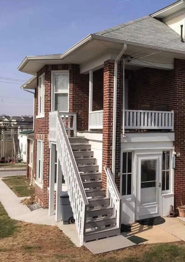 15 N Main St in Loganville, PA - Building Photo - Building Photo