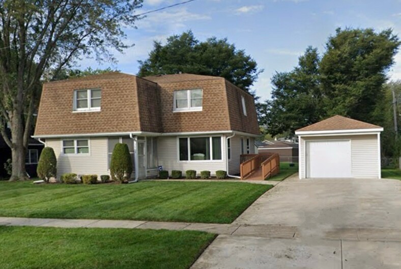 2605 Oriole Ln in Rolling Meadows, IL - Building Photo