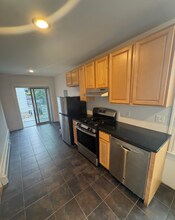 2 Greenwood Ter, Unit 1 in Somerville, MA - Building Photo - Building Photo