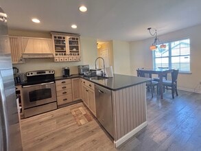 137 Fulton St in Poughkeepsie, NY - Building Photo - Building Photo