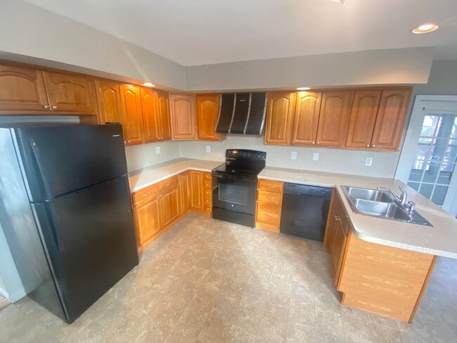 property at 223 W Main St
