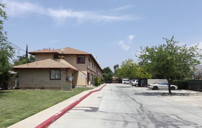 24396 Atwood Ave in Moreno Valley, CA - Building Photo - Building Photo