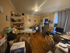 28 Quint Ave in Boston, MA - Building Photo - Building Photo