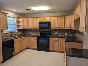 3907 Peggy Dr in Wichita Falls, TX - Building Photo - Building Photo