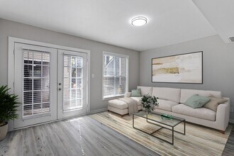 707 S Moore St in Clayton, NC - Building Photo - Building Photo