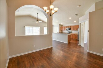 1094 Bluegrass Dr in Groveland, FL - Building Photo - Building Photo