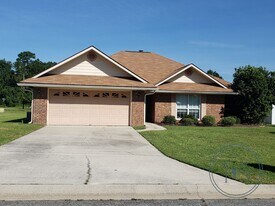 2020 Weybridge Ct in Hinesville, GA - Building Photo