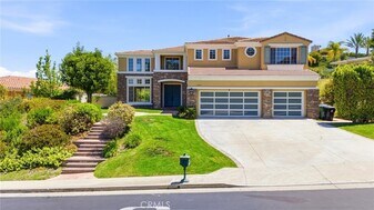 3844 Rock Hampton Dr in Los Angeles, CA - Building Photo