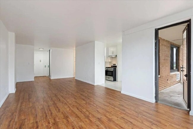 property at 185 Hall St