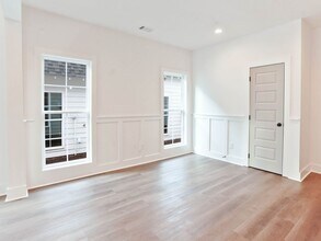 1065 Burrow Cir in Opelika, AL - Building Photo - Building Photo