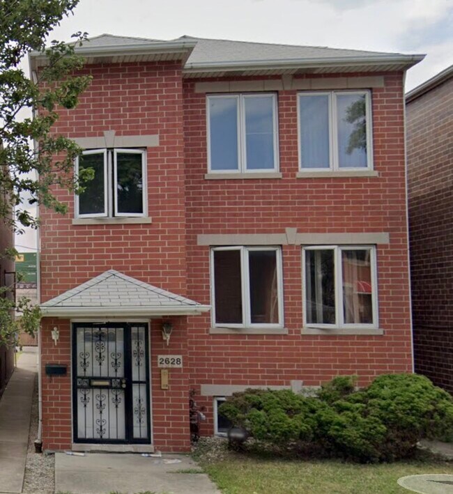 2628 S Shields Ave Rentals in Chicago, IL
