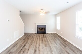 922 Grassy Patch Ln in Charlotte, NC - Building Photo - Building Photo