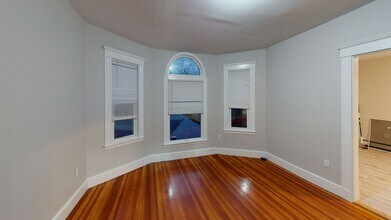 53 Alpha Rd in Boston, MA - Building Photo - Building Photo