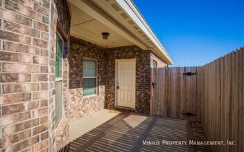 12007 Englewood Ave in Lubbock, TX - Building Photo - Building Photo