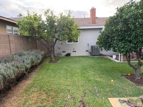 409 N Park Ave in Montebello, CA - Building Photo - Building Photo