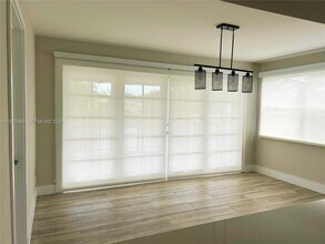 5032 SW 94th Ave in Cooper City, FL - Building Photo - Building Photo