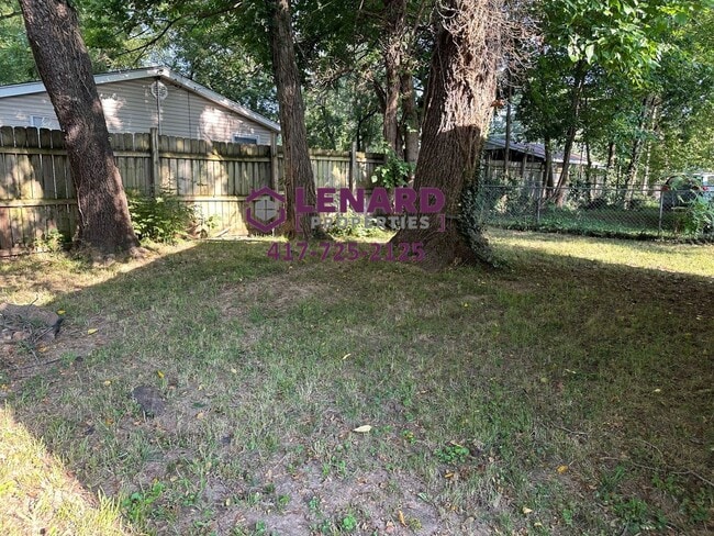 615 S Airwood Ave in Springfield, MO - Building Photo - Building Photo