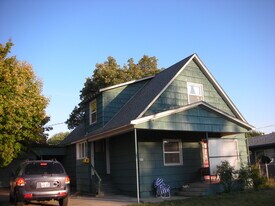 521 S Greene St, Unit C in Spokane, WA - Building Photo