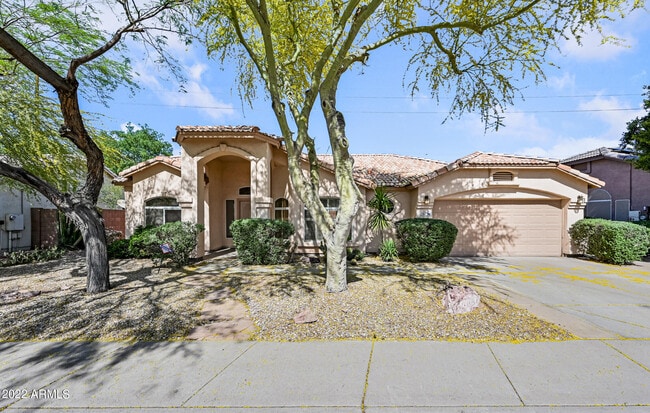 property at 5047 S Roosevelt St